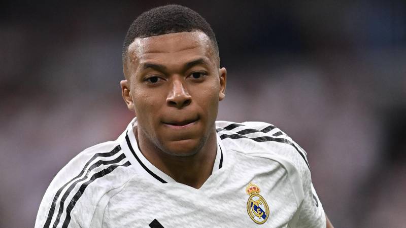 Kylian Mbappé – Tiền đạo hiện đại toàn diện